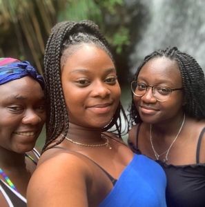 Meet your Posher, Tara